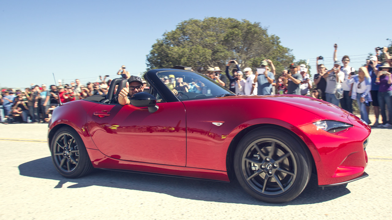 Illustration for article titled The Miata Family Photo